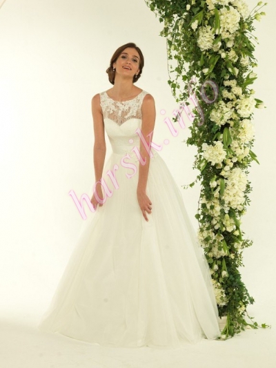 Wedding dress 63069372